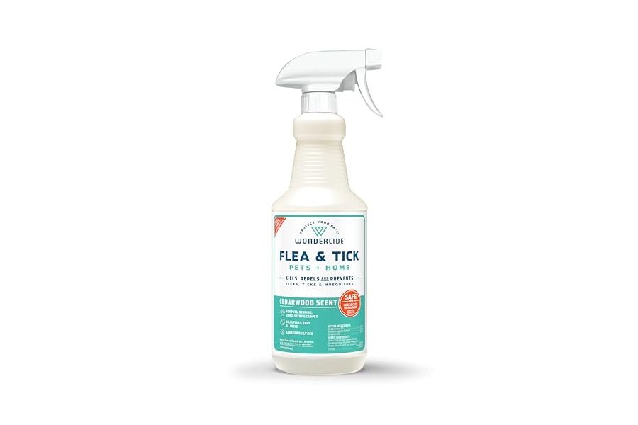 Wondercide - Spray contra pulgas, garrapatas y mosquitos para perros, gatos y el hogar - Elimina, controla, previene y trata pulgas y garrapatas - Con aceites esenciales naturales - Seguro para mascotas y familias - Cedro 32 oz