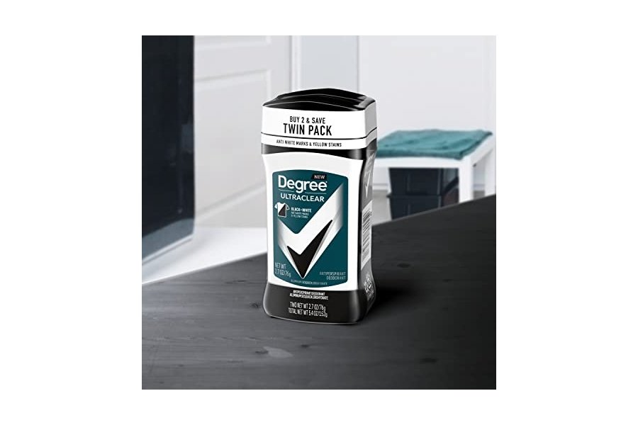 Desodorante antitranspirante Degree Men UltraClear negro y blanco, 2 unidades, 72 horas de protección contra el sudor y el mal olor para hombres con tecnología MotionSense, 2.7 oz - Image 5