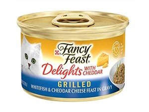Fancy Feast 5000057935 Comida enlatada para gatos, pescado blanco y queso cheddar, 3 oz