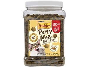 Premios naturales para gatos Purina Friskies, mezcla para fiestas, delicias naturales con pollo auténtico, vitaminas, minerales y nutrientes - Envase de 900 g
