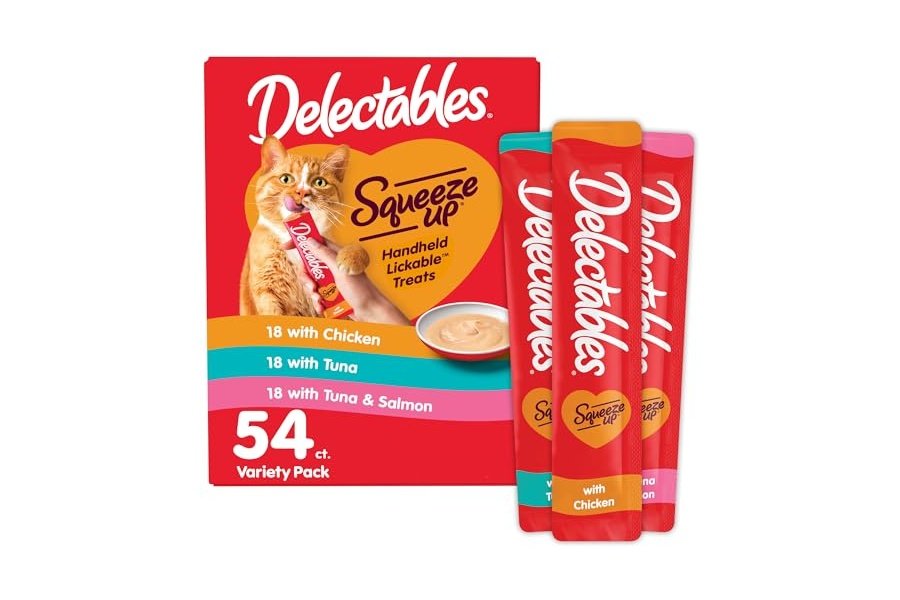 Paquete variado Delectables Squeeze Up, puré cremoso exprimible, premios húmedos para lamer para gatos, sin cereales, sin rellenos, subproductos ni conservantes añadidos, tubo de 0.5 onzas, 54 tubos en total