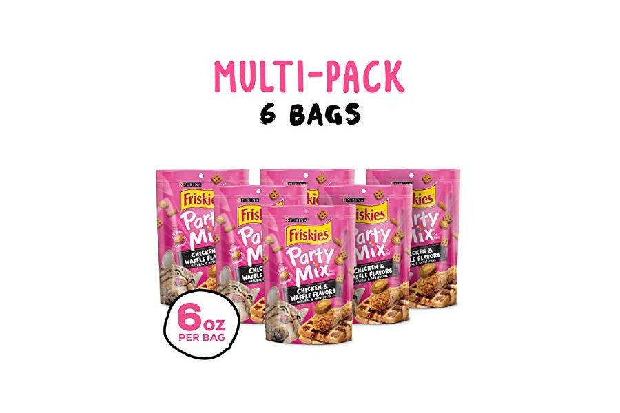 Premios para gatos Purina Friskies, hechos en EE. UU., mezcla para fiestas con sabores de pollo y waffle - (paquete de 6) bolsas de 177 g - Image 2