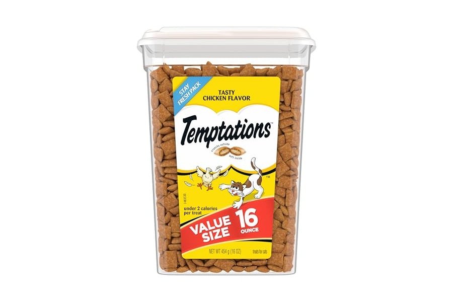 TEMPTATIONS Golosinas clásicas crujientes y suaves para gatos con delicioso sabor a pollo, 16 onzas (paquete de 1)