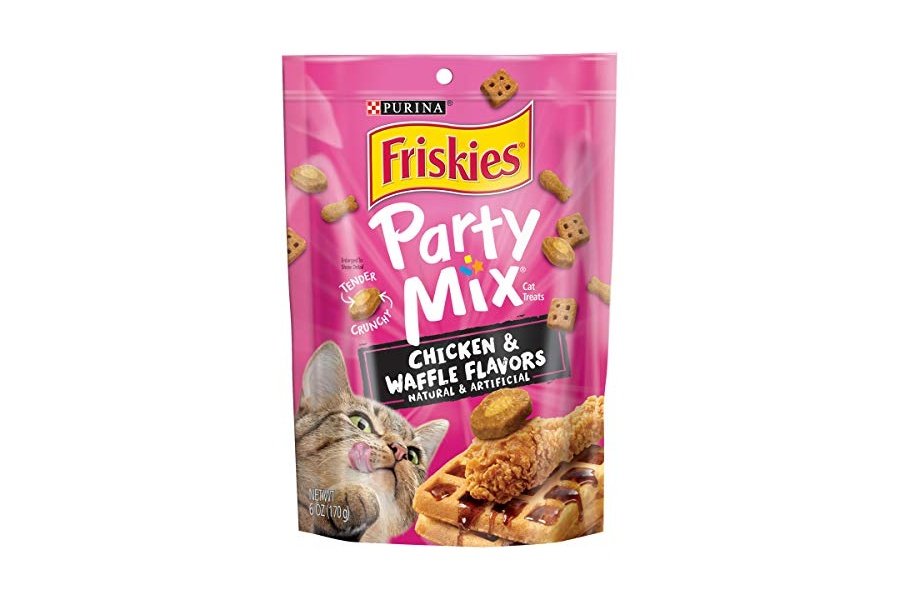 Premios para gatos Purina Friskies, hechos en EE. UU., mezcla para fiestas con sabores de pollo y waffle - (paquete de 6) bolsas de 177 g